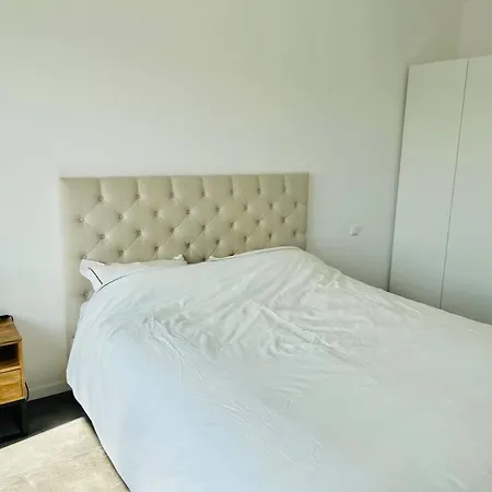 One Bedroom In Center With Terrace And Parking Luxembourg