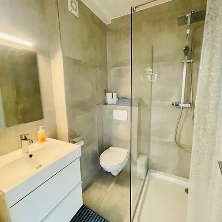 Apartment One Bedroom In Center With Terrace And Parking *